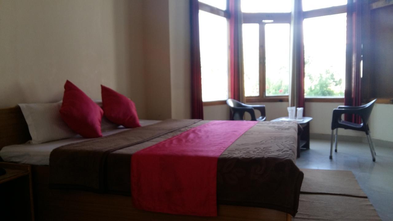 The Tara Villa Shamshi Exterior photo
